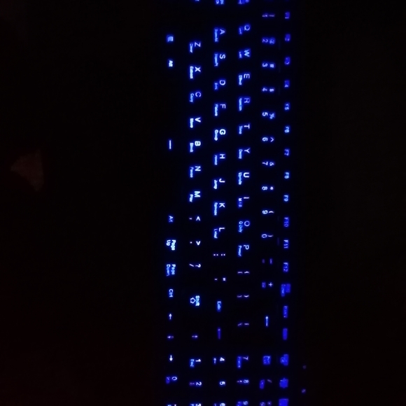 LED Keyboard - Picture 2 of 3